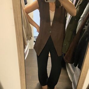 Blazers vest in brown